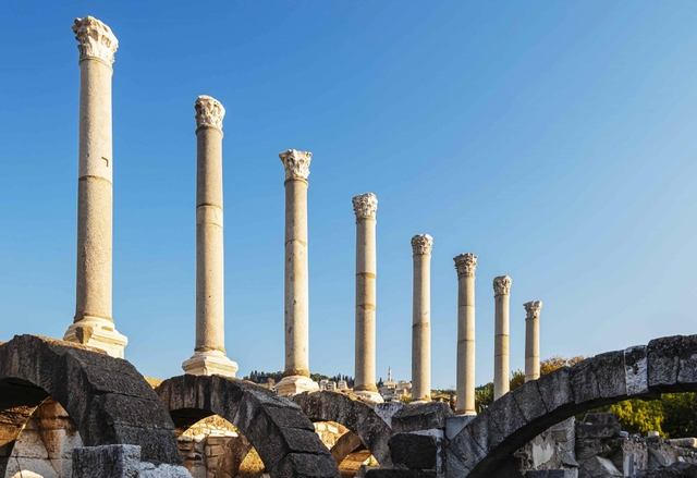 İzmir Agora Örenyeri