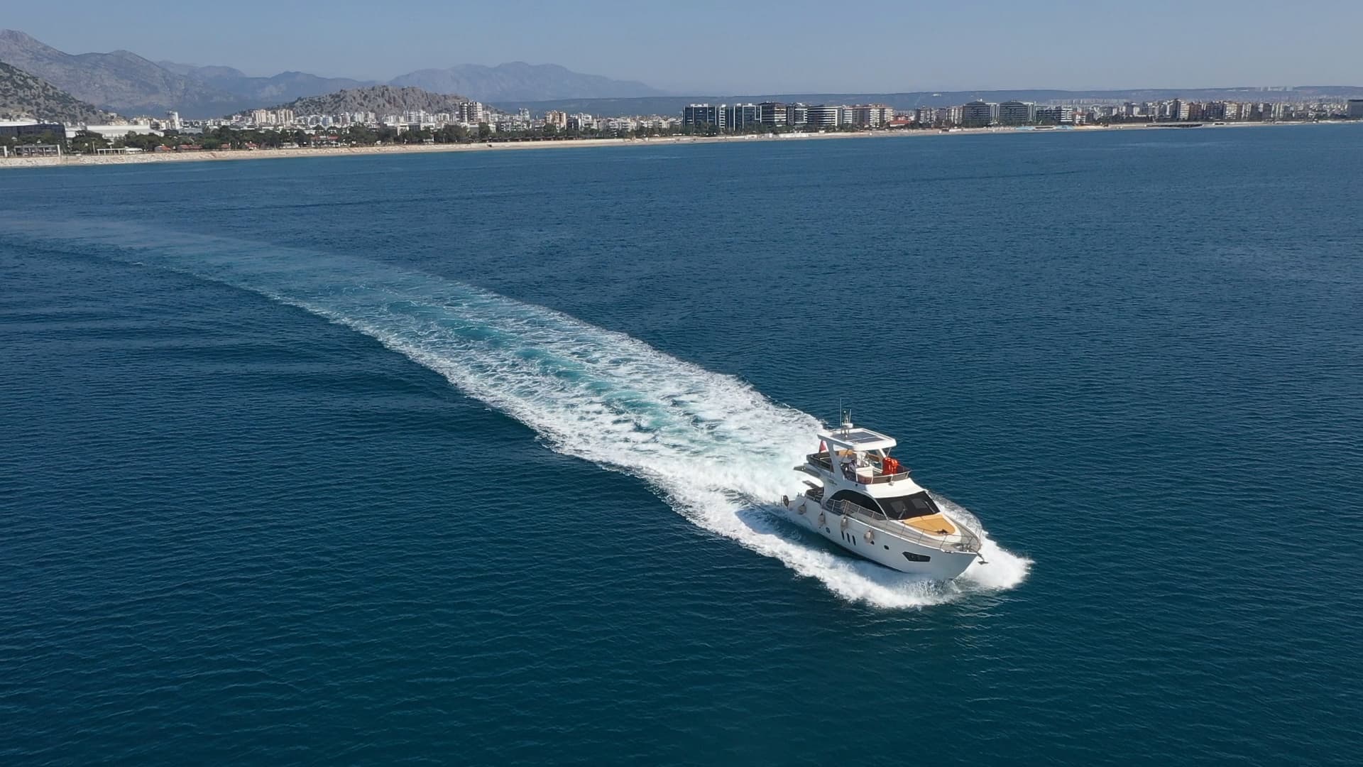 Antalya Çıkışlı VIP Tekne Turu – Sıçan Adası ve Gün Batımı Rotası