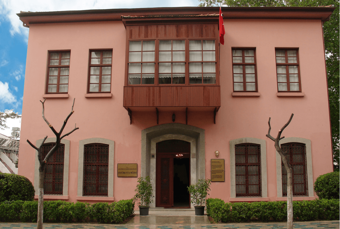 Antalya Atatürk Evi Müzesi