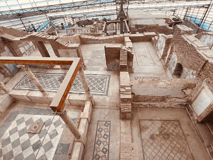 İzmir Efes Yamaçevler