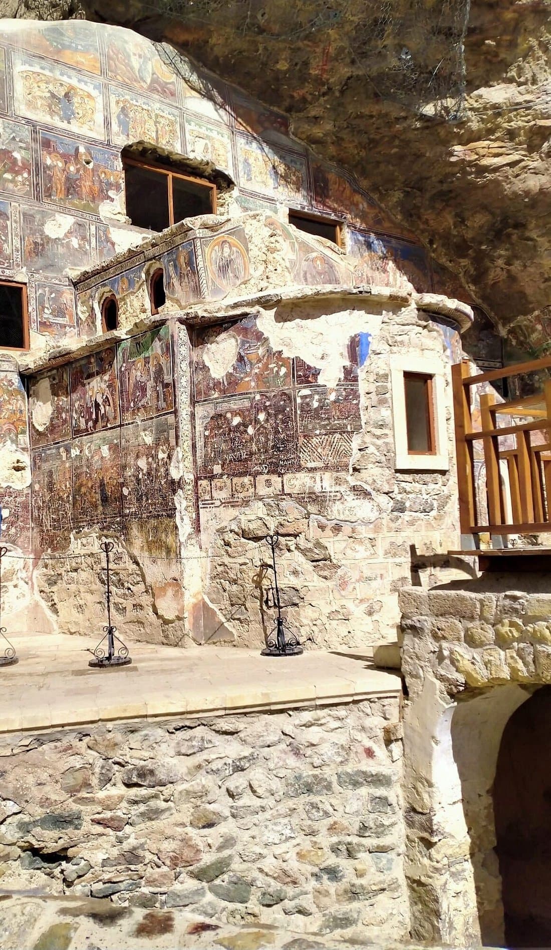Trabzon Sümela Manastırı