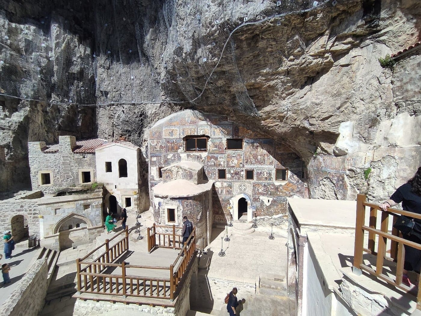 Trabzon Sümela Manastırı