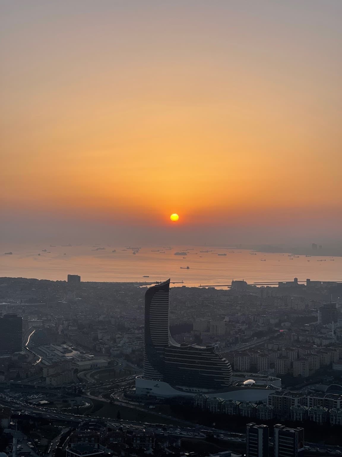 Emaar Skyview / Seyir Terası