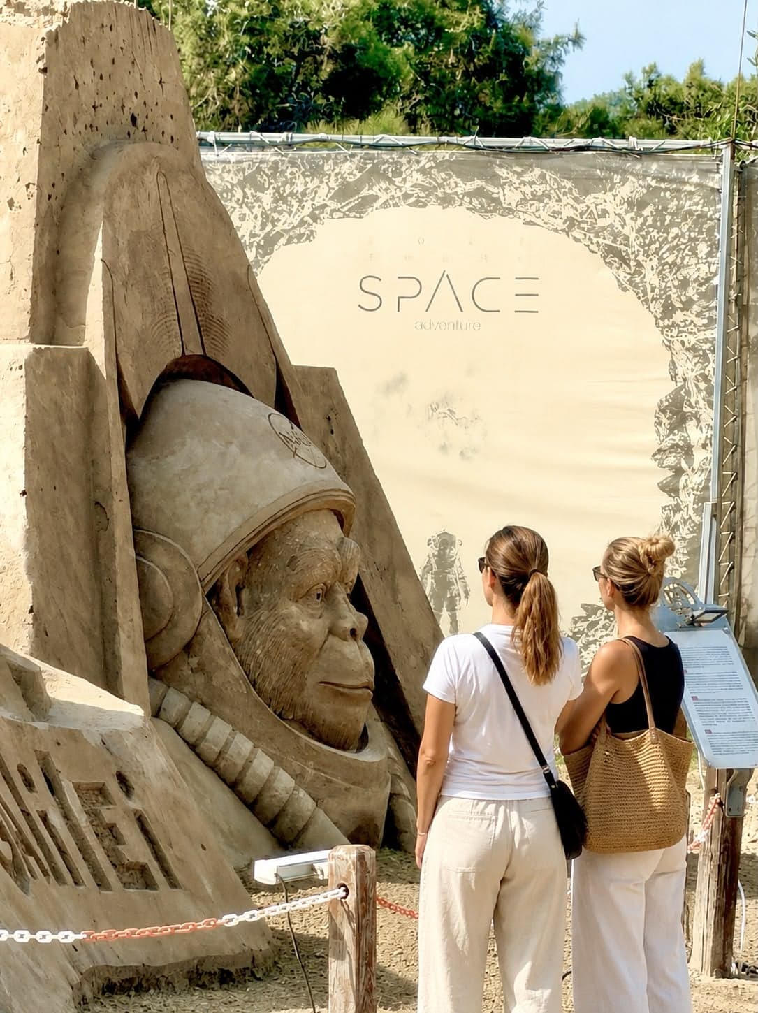 Sandland - Sand Sculpture Museum